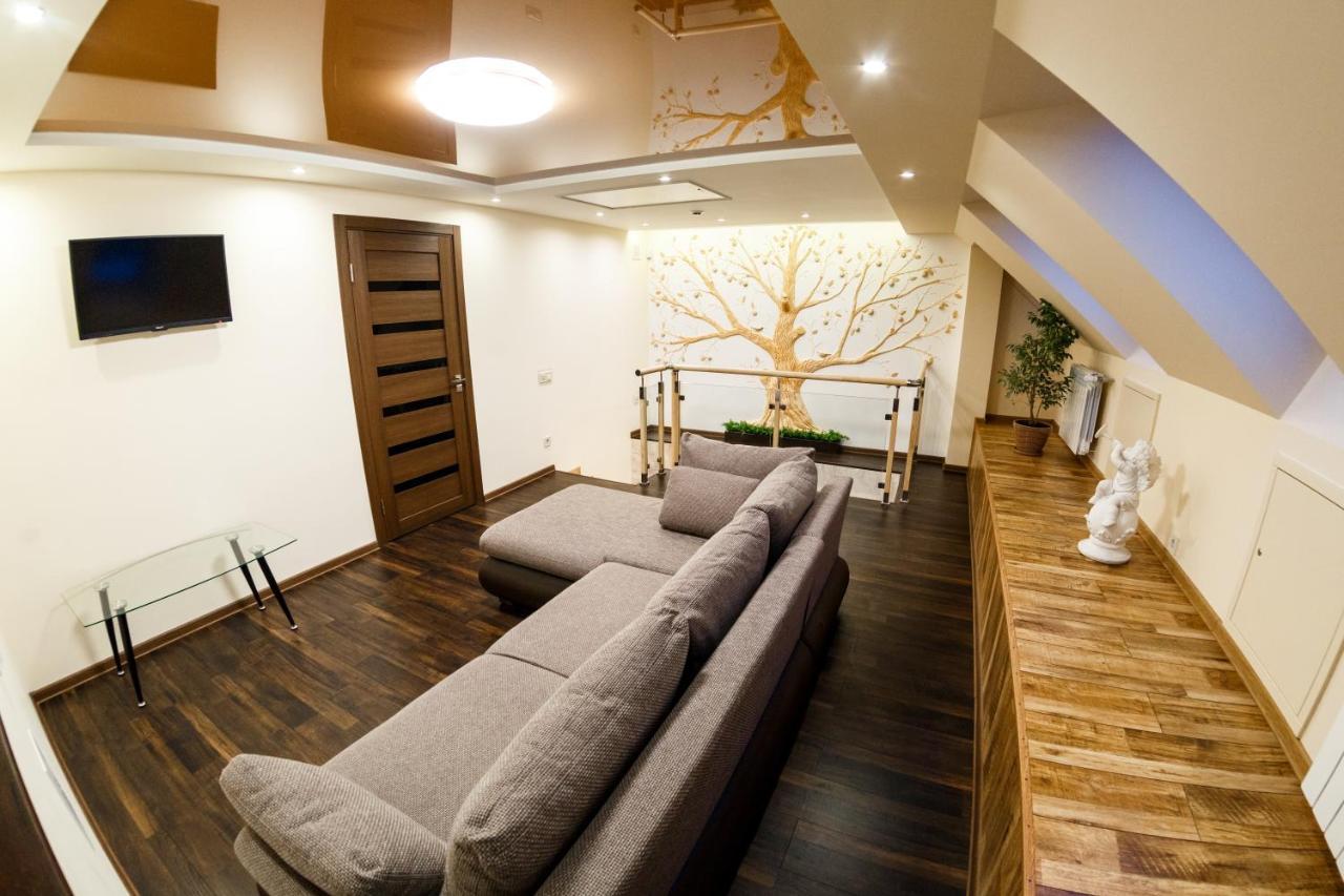 Apartments "The Cultural Capital" Vip リヴィウ エクステリア 写真