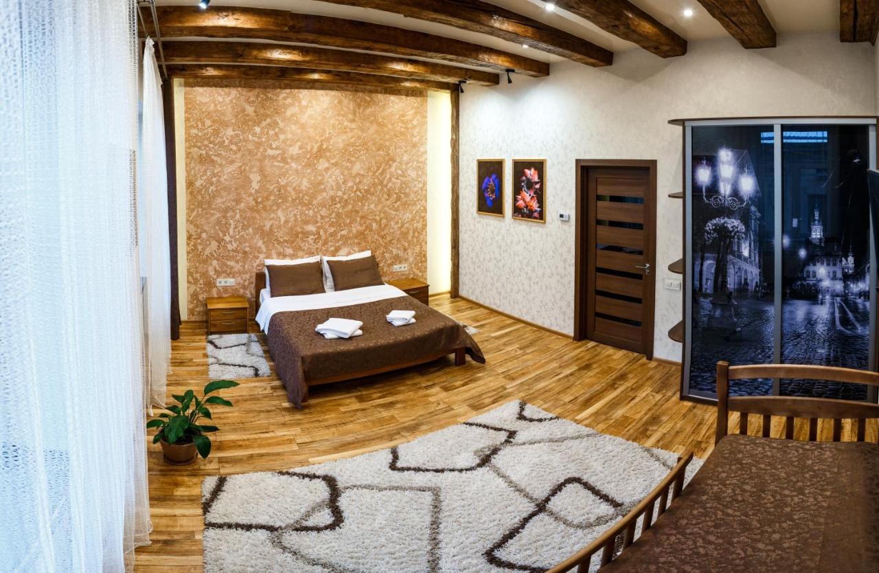 Apartments "The Cultural Capital" Vip リヴィウ エクステリア 写真